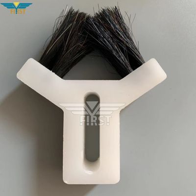Universaal varkenshaar haringbeenborstel voor Muller Martini Riding Nail Machine