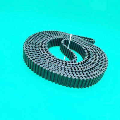 Zwarte PVC Input Synchronism Belt 4400mm X 26mm voor CD74 XL75 Double-tooth Drive Timing Belt