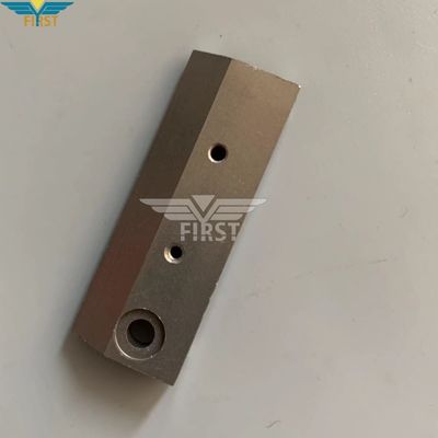 Boekstopper voor Martini 3214 naaimachine is universeel met de buitenstop van de naaimachine.