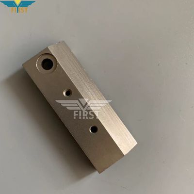 Boekstopper voor Martini 3214 naaimachine is universeel met de buitenstop van de naaimachine.