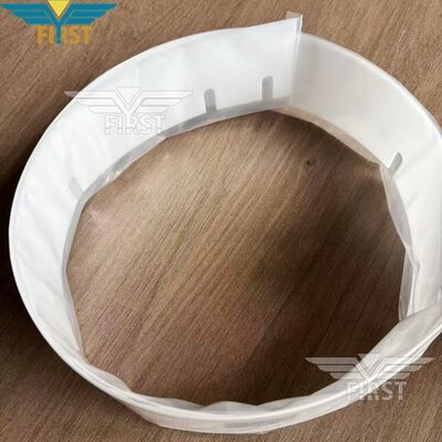 Wash Up Blade voor Roland 700 met 1102×56×1mm afmetingen en 13 gaten in hoog plastic